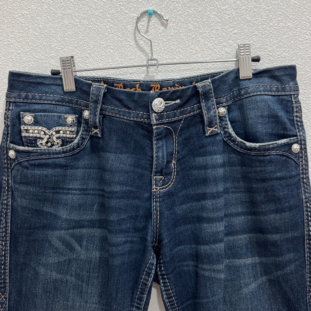 Rock Revival Maisky Easy Capri Size 28 Beautiful dark blue wash jeans